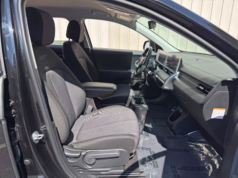 Used 2022 Hyundai Ioniq 5 SE w/ Cargo Package RWD image 14