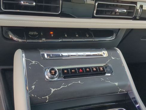 New 2026 Lincoln Aviator Black Label w/ Dynamic Handling Package image 19