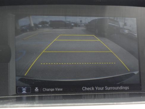 Used 2015 Honda Odyssey Touring Elite image 23