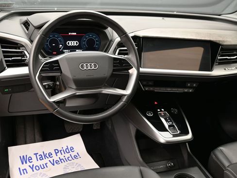 Used 2024 Audi Q4 e-tron Premium w/ Convenience Package AWD/4WD image 31