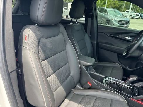Used 2022 Chevrolet TrailBlazer RS FWD image 22