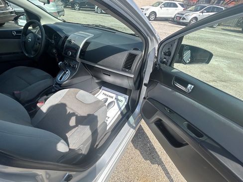 Used 2010 Nissan Sentra 2.0 SR image 7