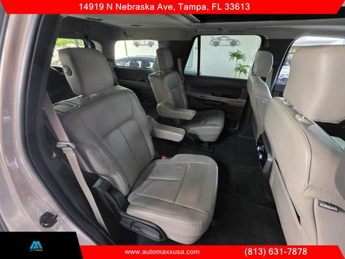 Used 2020 Ford Expedition XLT w/ Equipment Group 202A RWD image 27