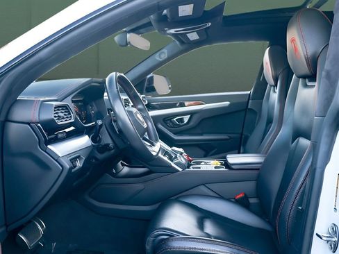 Used 2023 Lamborghini Urus S AWD/4WD image 21
