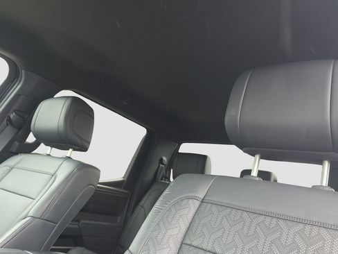Used 2025 Toyota Tundra SR5 w/ SR5 Premium Package AWD/4WD image 8