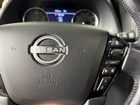 Used 2021 Nissan Armada SL w/ Captain's Chairs Package AWD/4WD image 23