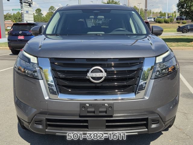 Used 2024 Nissan Pathfinder SV FWD image 5
