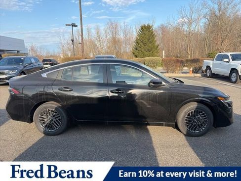 New 2026 Nissan Sentra SV w/ SV Convenience Package FWD image 10