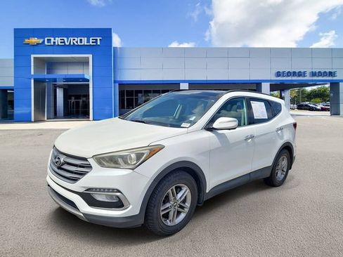 Used 2017 Hyundai Santa Fe Sport w/ 2.4L Tech Package 04 FWD image 2