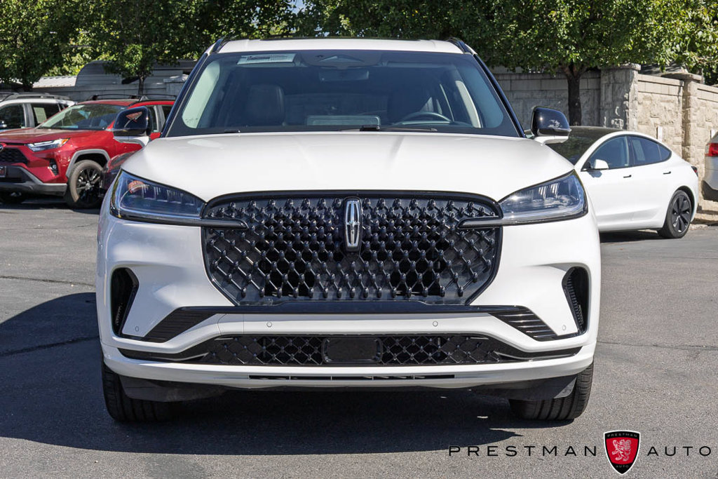 Used 2025 Lincoln Aviator Reserve w/ Luxury Package AWD/4WD image 17