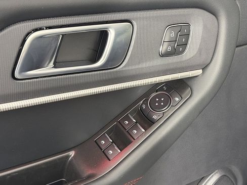 Certified 2025 Ford Explorer ST-Line w/ Premium Package image 25