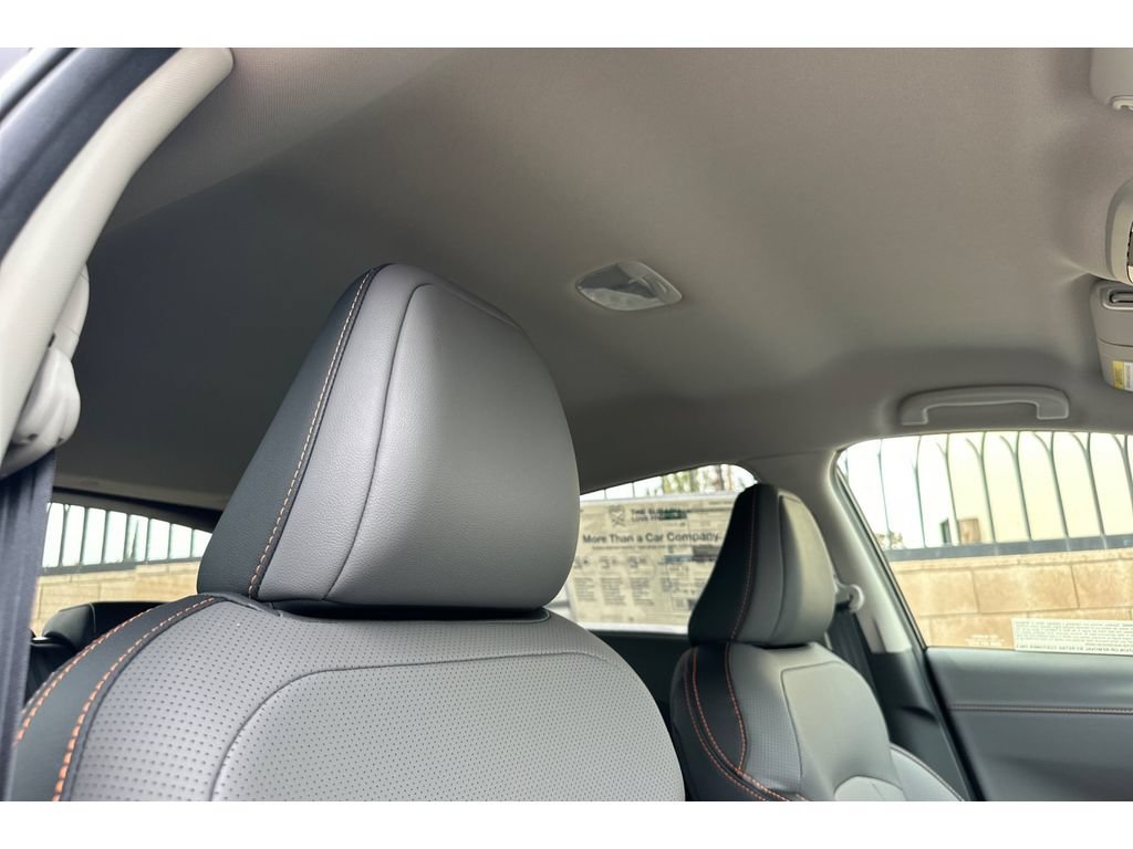 New 2026 Subaru Crosstrek 2.5i Limited w/ Crosstrek Mirror Package AWD/4WD image 17