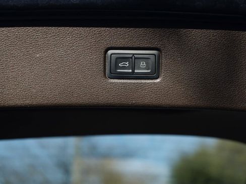 Used 2018 Audi Q7 2.0T Premium Plus image 28