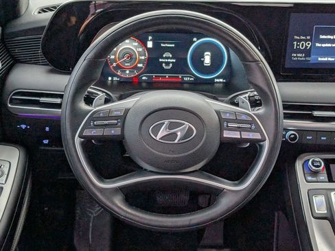 Used 2024 Hyundai Palisade Calligraphy image 15