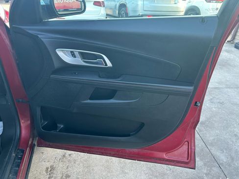 Used 2014 Chevrolet Equinox LT image 16