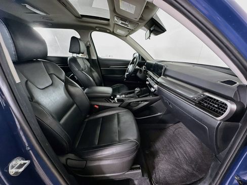 Used 2025 Kia Telluride S AWD/4WD image 35
