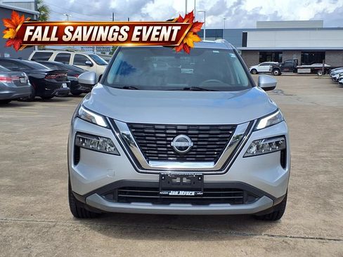 Used 2023 Nissan Rogue SV w/ SV Premium B Package FWD image 7