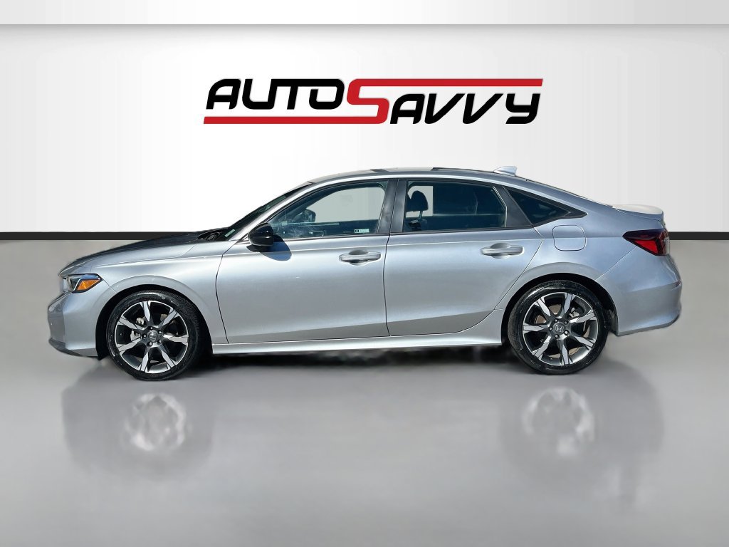 Used 2026 Honda Civic Sport Touring image 4