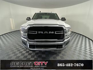 Used 2019 RAM 3500 Big Horn video 2
