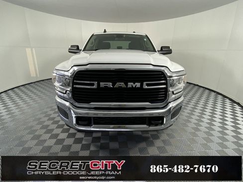 Used 2019 RAM 3500 Big Horn image 2