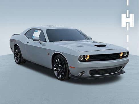 Used 2022 Dodge Challenger R/T Scat Pack w/ Plus Package image 1