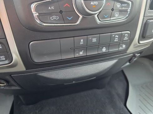 Used 2018 RAM 1500 Big Horn AWD/4WD image 21