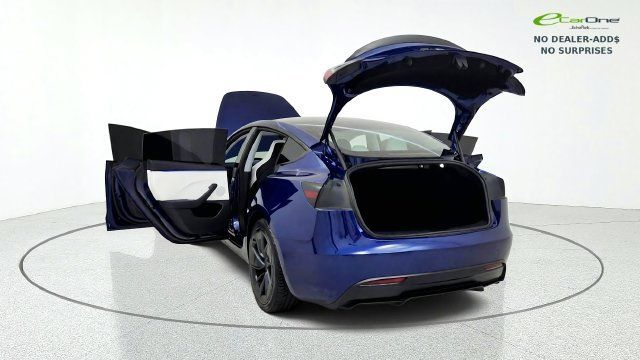 Used 2025 Tesla Model 3 Performance AWD/4WD image 16