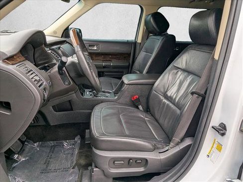 Used 2019 Ford Flex Limited image 12