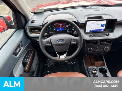 Used 2023 Ford Maverick Lariat w/ Lariat Luxury Package image 28
