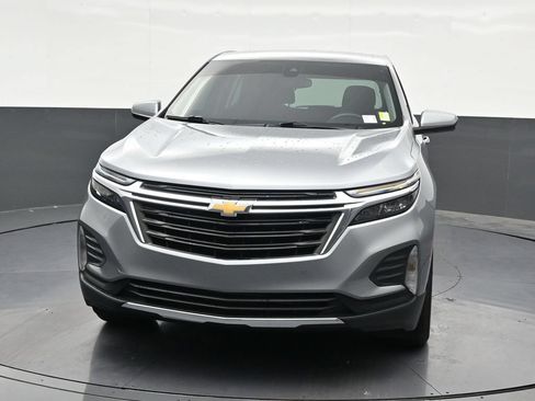 Used 2024 Chevrolet Equinox LT FWD image 9
