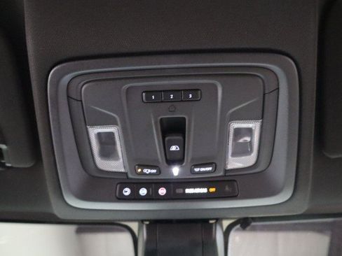 Used 2020 Chevrolet Silverado 2500 High Country w/ Technology Package AWD/4WD image 79