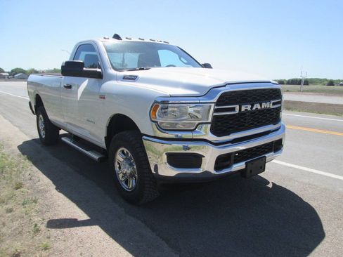 Used 2021 RAM 2500 Tradesman AWD/4WD image 9
