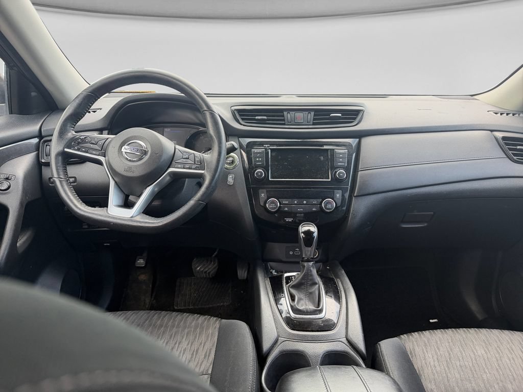 Used 2019 Nissan Rogue SV AWD/4WD image 23
