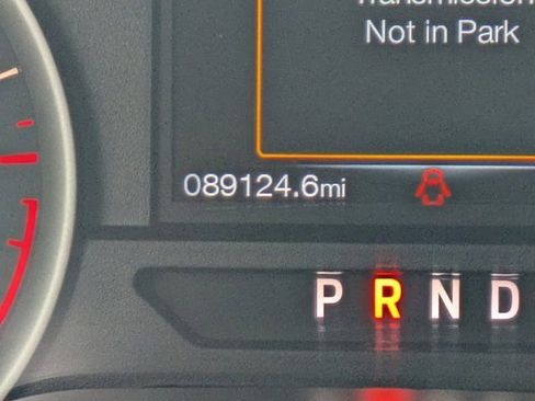 Used 2018 Ford F150 XLT w/ Trailer Tow Package image 22