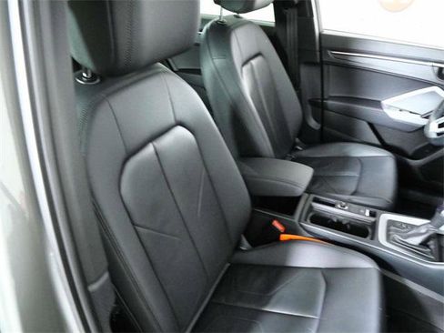 Used 2023 Audi Q3 2.0T Premium Plus w/ Premium Plus Package image 12