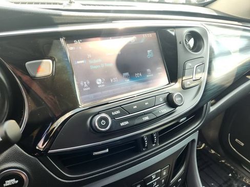 Used 2019 Buick Envision Premium w/ LPO, Active Package AWD/4WD image 15