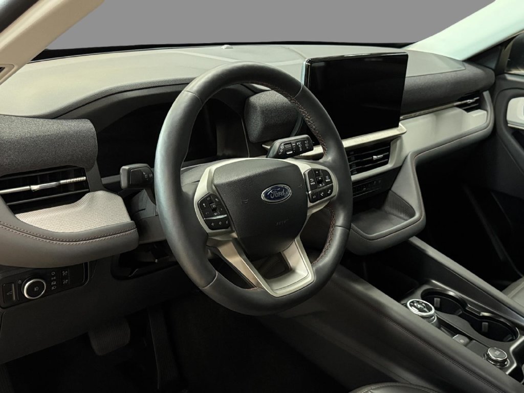 New 2026 Ford Explorer Active w/ Active Comfort Package AWD/4WD image 19
