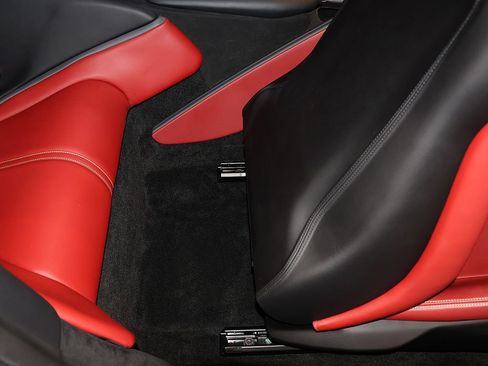 Used 2021 Ferrari Roma RWD image 75