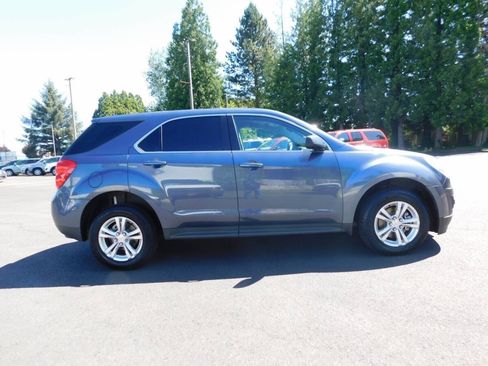 Used 2014 Chevrolet Equinox LS FWD image 19