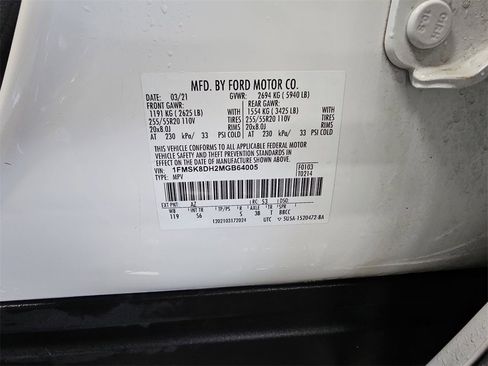 Used 2021 Ford Explorer XLT w/ Equipment Group 202A image 36