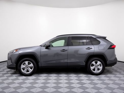 Used 2025 Toyota RAV4 LE AWD/4WD image 2