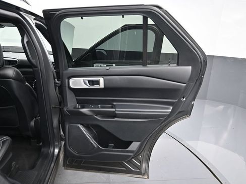 Used 2020 Ford Explorer ST w/ ST High-Performance Pack AWD/4WD image 30