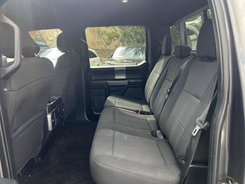 Used 2017 Ford F150 XLT w/ Equipment Group 302A Luxury RWD image 8