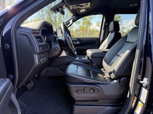 Used 2023 Chevrolet Tahoe Premier image 4