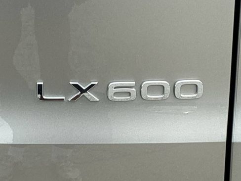 Used 2023 Lexus LX 600 F Sport AWD/4WD image 46
