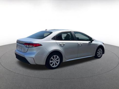 Used 2025 Toyota Corolla LE FWD image 14
