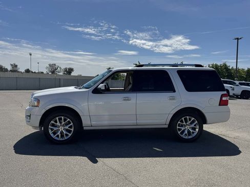 Used 2016 Ford Expedition Limited w/ Equipment Group 301A image 6