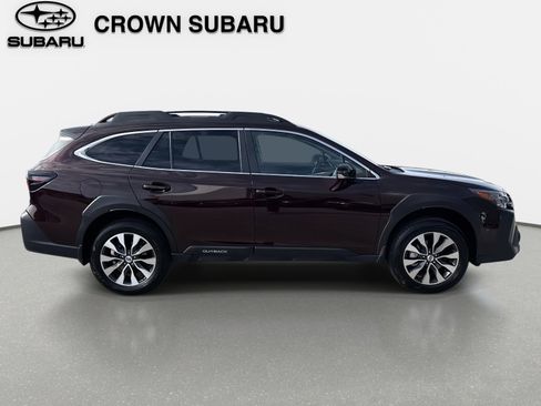 Certified 2025 Subaru Outback Limited image 3
