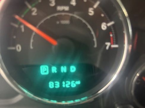 Used 2017 Jeep Wrangler Sahara w/ Connectivity Group image 12