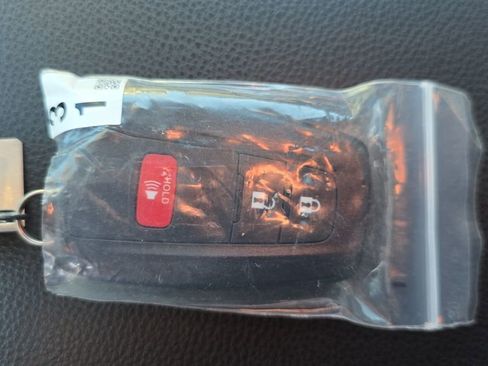 Used 2023 Toyota RAV4 XLE image 36